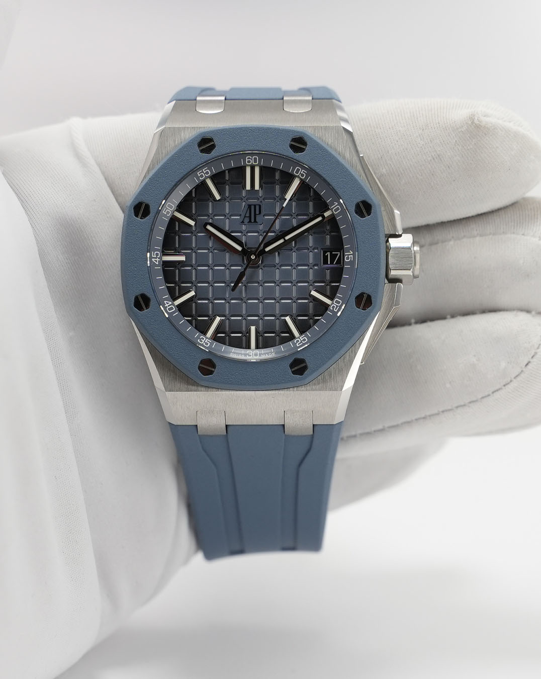 Audemars Piguet Royal Oak Off- Shore Audemars Piguet Royal Oak Off- Shore